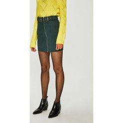 Tally Weijl - Spódnica. Zielone spódniczki damskie TALLY WEIJL, na co dzień, s, bez wzorów, z elastanu, mini, proste. W wyprzedaży za 89,90 zł.