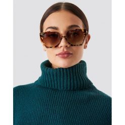 NA-KD Accessories Okulary przeciwsłoneczne Open Frame - Brown. Brązowe okulary przeciwsłoneczne damskie NA-KD Accessories. W wyprzedaży za 56,67 zł.