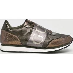 Guess Jeans - Buty. Szare buty sportowe damskie Guess Jeans, z jeansu. Za 399,90 zł.