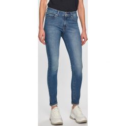 Levi's - Jeansy 711. Niebieskie jeansy damskie Levi's®, s. W wyprzedaży za 339,90 zł.