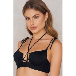 Stroje dwuczęściowe damskie: Less Is More Góra bikini z wiązaniem - Black