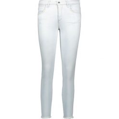 Dżinsy - Skinny fit - w kolorze błękitnym. Niebieskie jeansy damskie Wrangler, l. W wyprzedaży za 175,95 zł.