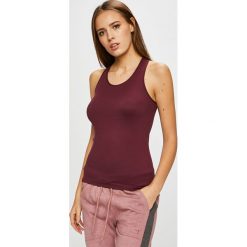Only Play - Top Need. Topy damskie Only Play. W wyprzedaży za 39,90 zł.