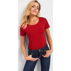 Dopasowane body. Różowe koszulki damskie Orsay, m, bez wzorów, z elastanu, bez kołnierzyka, z krótkim rękawem. Za 39,99 zł.