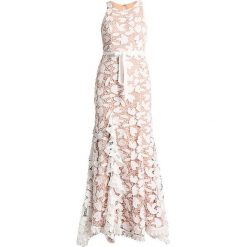 Sukienki: Jarlo PETAL Długa sukienka ivory