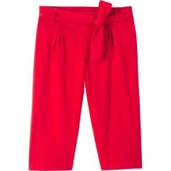 Spodnie 3/4 bonprix truskawkowy. Czerwone spodnie dziewczęce bonprix, w paski. Za 44,99 zł.