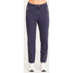 SPODNIE DRESOWE Armani Exchange. Niebieskie spodnie damskie Armani Exchange, s, z bawełny. Za 419,00 zł.