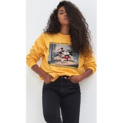 Bluza Myszka Mickey -. Bluzy damskie Sinsay, s, z motywem z bajki, bez rękawów, bez kaptura. Za 59,99 zł.