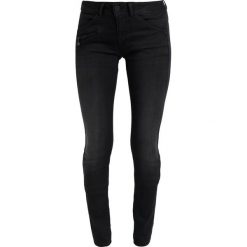 Freeman T. Porter CORALIE Jeansy Slim Fit black. Czarne jeansy damskie Freeman T. Porter, z elastanu. W wyprzedaży za 251,40 zł.