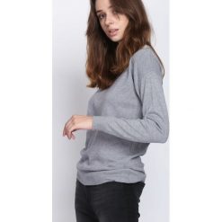 Szary Sweter Stand Alone. Szare bez kategorii marki Born2be, na zimę, xl. Za 39,99 zł.