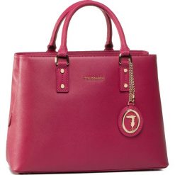 Torebka TRUSSARDI JEANS - Mosca Tote Md 75B00967 V280. Różowe torebki klasyczne damskie Trussardi Jeans, bez wzorów, z jeansu, klasyczne, bez dodatków. Za 679,00 zł.