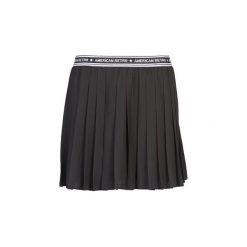 Spódnice krótkie American Retro VERO SKRT. Czarne spódniczki damskie American Retro, bez wzorów, retro, krótkie, mini. W wyprzedaży za 527,20 zł.