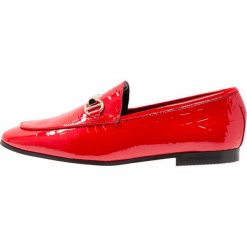 Dune London GUILT Półbuty wsuwane red. Czerwone mokasyny damskie marki Dune London, ze skóry. Za 419,00 zł.