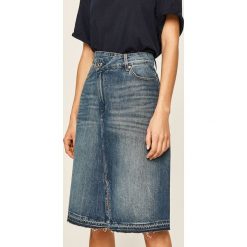 G-Star Raw - Spódnica jeansowa. Niebieskie spódniczki damskie G-Star RAW, na co dzień, bez wzorów, z bawełny, retro, midi, proste. Za 469,90 zł.