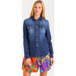 KOSZULA JEANSOWA Pinko. Niebieskie koszule damskie Pinko, z elastanu. Za 407,40 zł.