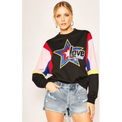 Bluza LOVE MOSCHINO W640201M 4164. Czarne bluzy damskie Love Moschino, m, bez wzorów, z bawełny, bez rękawów, bez kaptura. W wyprzedaży za 749,00 zł.