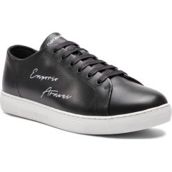 Sneakersy Emporio Armani X4X261 XF332 00002. Czarne sneakersy męskie Emporio Armani, bez wzorów, bez zapięcia. W wyprzedaży za 579,00 zł.