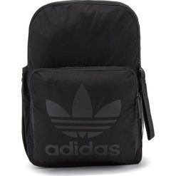 ADIDAS CLASSIC > DV0214. Plecaki damskie Adidas, w paski, z nylonu, street. W wyprzedaży za 109,99 zł.