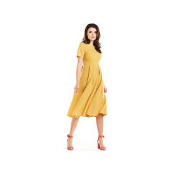 Rozkloszowana sukienka w żółtym kolorze B253. Żółte sukienki damskie Awama, xl, bez wzorów, z poliesteru, eleganckie, z klasycznym kołnierzykiem, z krótkim rękawem, krótkie, mini, rozkloszowane. Za 159,00 zł.