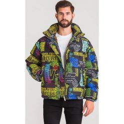 KURTKA VERSACE JEANS COUTURE. Żółte płaszcze męskie Versace Jeans Couture, m, bez wzorów, z jeansu, bez kaptura. Za 3239,00 zł.