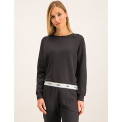 Bluza Ugg Nena 1104851. Czarne bluzy damskie Ugg, xs, bez wzorów, z bawełny, bez rękawów, bez kaptura. W wyprzedaży za 189,00 zł.