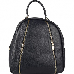 Skórzany plecak w kolorze czarnym - 25 x 25 x 8 cm. Czarne plecaki damskie Classe Regina, w paski, z materiału. W wyprzedaży za 272,95 zł.