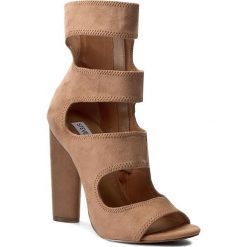 Buty damskie: Sandały STEVE MADDEN - Tawnie Sandal 91000381-0S0-09002-13001 Camel