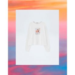 Koszulka z długim rękawem Pull&Bear by Rosalía. Szare t-shirty damskie Pull&Bear. Za 69,90 zł.
