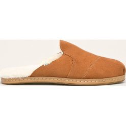 Toms - Kapcie Nova Leather Wrap. Żółte kapcie damskie Toms, ze skóry. W wyprzedaży za 159,90 zł.