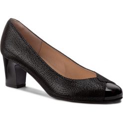 Półbuty SERGIO BARDI - Cascina FW127257317GM 601. Czarne półbuty damskie lakierowane Sergio Bardi, z lakierowanej skóry, na obcasie. W wyprzedaży za 209,00 zł.