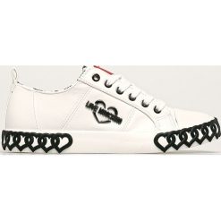 Love Moschino - Buty. Białe buty sportowe damskie Love Moschino, bez wzorów, z gumy, sportowe. Za 799,90 zł.