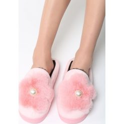 Różowe Kapcie Softness Step. Czerwone kapcie damskie Born2be, z materiału. Za 29,99 zł.
