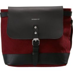 Sandqvist VILDA Plecak burgundy. Czerwone plecaki damskie marki Sandqvist. Za 749,00 zł.