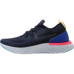 Nike Performance EPIC REACT FLYKNIT UT Obuwie do biegania treningowe college navy/race. Szare buty sportowe chłopięce marki Nike Performance, z materiału. Za 549,00 zł.