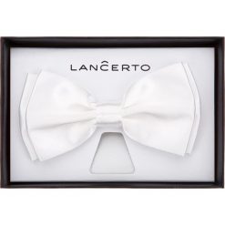 Mucha Biała. Białe muszki męskie LANCERTO, bez wzorów, z dzianiny, eleganckie. W wyprzedaży za 39,90 zł.