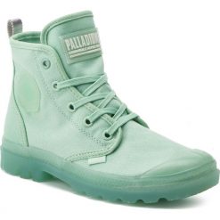 Trapery PALLADIUM - Pampalicious 96205-313-M Misty Jade. Zielone trapery damskie Palladium, z tworzywa sztucznego, klasyczne, bez obcasa, bez zapięcia. W wyprzedaży za 219,00 zł.