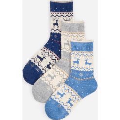 Skarpetki z domieszką wełny 3 pack - Jasny szary. Szare skarpetki damskie Reserved, bez wzorów, z wełny. Za 39,99 zł.