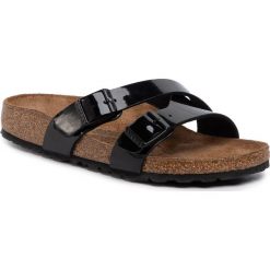 Klapki BIRKENSTOCK - Yao Balance 1016355 Black. Czarne klapki damskie Birkenstock, bez wzorów, ze skóry ekologicznej, bez obcasa. Za 289,00 zł.