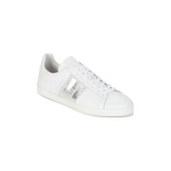 Buty Bikkembergs WORDS LEATHER. Białe trampki męskie Bikkembergs, bez wzorów, bez zapięcia. Za 655,20 zł.