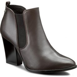 Botki SERGIO BARDI - Maura FW127279217MP 109. Brązowe buty zimowe damskie marki Sergio Bardi, z gumy, klasyczne, ze szpiczastym noskiem. W wyprzedaży za 229,00 zł.