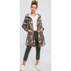 Bluza damska z kapturem rozpinana moro - s/m. Bluzy damskie e-margeritka.pl, na wiosnę, s, z aplikacjami, z bawełny, eleganckie, z długim rękawem, długie, z kapturem. Za 199,99 zł.