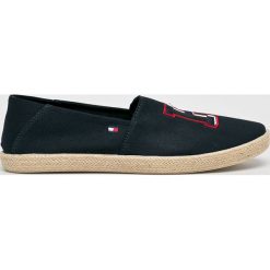 Tommy Hilfiger - Tenisówki. Brązowe trampki męskie TOMMY HILFIGER, bez wzorów, z gumy, bez zapięcia. W wyprzedaży za 179,90 zł.