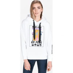 Scotch & Soda Bluza Biały. Białe bluzy damskie Scotch & Soda, l, z nadrukiem, z bawełny, bez rękawów, bez kaptura. Za 488,95 zł.