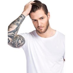T-shirt ADAMO TSBS000037. Białe t-shirty męskie marki Giacomo Conti, m, z bawełny. Za 79,00 zł.