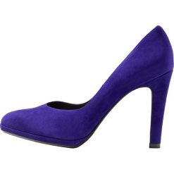 Peter Kaiser HERDI Szpilki purple. Fioletowe czółenka damskie Peter Kaiser, bez wzorów, ze skóry, klasyczne, bez obcasa, na szpilce, bez zapięcia. Za 689,00 zł.