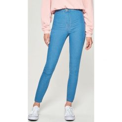Jeansy skinny high waist - Niebieski. Niebieskie jeansy damskie marki Sinsay, bez wzorów, z jeansu, z podwyższonym stanem. Za 49,99 zł.