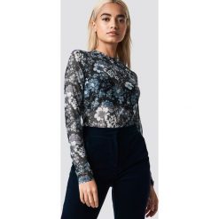Moves T-shirt Yvala - Blue. Niebieskie t-shirty damskie marki Moves, z materiału, z okrągłym kołnierzem. Za 161,95 zł.