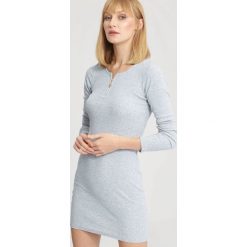 Jasnoszara Tunika On track. Szare tuniki damskie marki other, l. Za 49,99 zł.