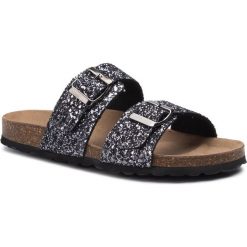 Klapki KAZAR - Dollie 45081-TS-11 Grey. Szare klapki damskie Kazar, w paski, ze skóry, na wysokim obcasie. W wyprzedaży za 119,00 zł.