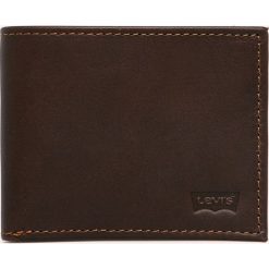 Levi's - Portfel skórzany. Pomarańczowe portfele męskie Levi's®, bez wzorów, ze skóry. Za 189,90 zł.